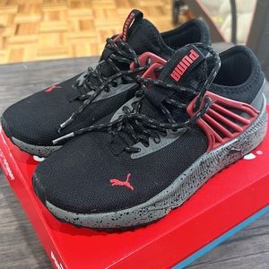 Kids puma Sneakers Softfoam like new